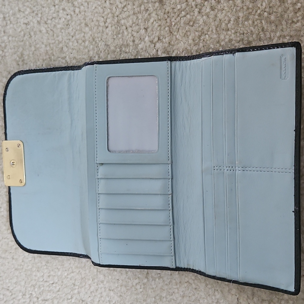 ☀️HP☀️Vintage Coach Patent Leather Checkbook Wallet - Picture 6 of 11